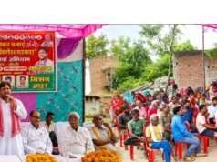 धाता में सपा का कार्यक्रम, इंजीनियर सिद्धार्थ कोरी ने की 2027 में अखिलेश सरकार बनाने की अपील