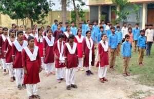 प्रतापगढ़ जनपद के माध्यमिक विद्यालयों में 1 जुलाई से 31 जुलाई तक विशेष सफाई अभियान किया गया आयोजित