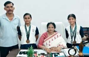 जेटी की छात्रा प्रकाशित कराएंगी कविताओं, कहानियों का संग्रहप्रधानाचार्या डॉली बनर्जी ने दिया बधाई