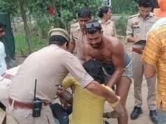 कांवड़िया की अचानक तबीयत बिगड़ने की सूचना पर कांवड़ में तैनात पुलिस तत्काल मौके पर पहुंची