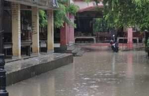बारिश से हुए जलजमाव से बढ़ी परेशानी