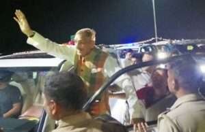 प्रमोद के स्वागत में रामपुरखास में वर्षो के गाढ़े रिश्ते की दिखी मिठास
