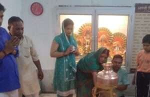 शिव मंदिरों में उमड़ा श्रद्धालुओं का सैलाब
