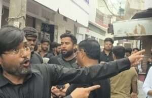 बाकरगंज के अलम जुलूस में अश्कबार हुईं आंखें, दो मासूम बच्चों के कलाम ने भावुक किया माहौल