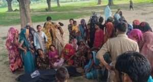 संदिग्ध दशा में पेड़ से लटकता मिला युवक का शव