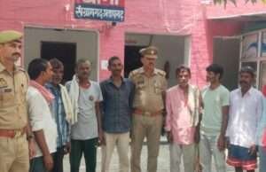 आठ वारंटी गिरफ्तार, भेजे गए जेल