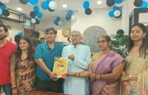 कुल्हड़ चाय के साथ खास अंदाज में स्वाद परोस रहा टीयोलॉजी कैफे