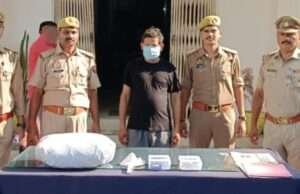 पत्नी की हत्या के आरोप में पति गिरफ्तार, कुकर के ढक्कन और पानी से भरे टब से हत्या का खुलासा