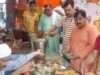 तांबेश्वर मंदिर में श्रद्धालुओं ने ग्रहण किया भंडारे का प्रसाद