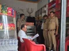 बृजवासी स्वीट हाउस में खोया से बनी दूषित मिठाइयां नष्ट, खोया की बिक्री पर रोक