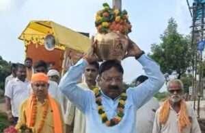 गुरु रविदास समरसता संकल्प यात्रा का चिरगांव में भव्य स्वागत, जगह-जगह हुई पुष्पवर्षा