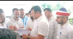 कुशीनगर में मालवाहक वाहनों के आवागमन पर मौखिक रोक से हाहाकार