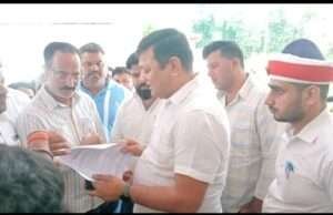 कुशीनगर में मालवाहक वाहनों के आवागमन पर मौखिक रोक से हाहाकार