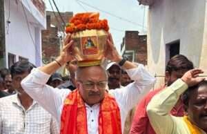 शहर उत्तरी व पश्चिमी में पहुंची कलश वंदन यात्रा बरसे फूल