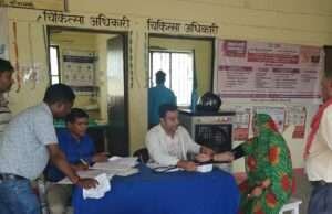 प्रभारी चिकित्सा अधिकारी सरसवां ने मुख्यमंत्री जन आरोग्य स्वास्थ्य मेले का किया निरीक्षण