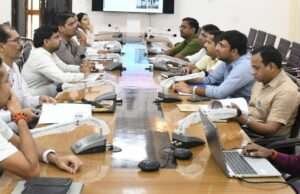 बारिश से पहले नाला निर्माण व जल संरक्षण कार्य पूर्ण करें : एडीएम
