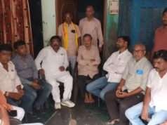 छात्र तेजस की मौत पर परिजनों से मिले भाजपा के पूर्व जिलाध्यक्ष