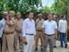 खड्डा में 2100 वर्ग मीटर कीमती सरकारी जमीन से 19 लोगों का अवैध कब्जा हटाया