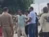 सीएचसी कप्तानगंज में स्टाफ नर्स की लापरवाही से जच्चा-बच्चा की मौत, परिजनों ने किया हंगामा