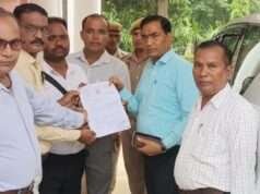 राष्ट्रीय पत्रकार संघ भारत के पदाधिकारियों ने पत्रकारों की समस्याओं को लेकर पांच सूत्री ज्ञापन जिलाधिकारी को सौंपा