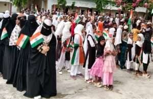 मदरसा सैयदुल उलूम जामिया अशरफ नईमिया सहित समस्त विद्यालयों में धूमधाम से मनाया गया 15 अगस्त