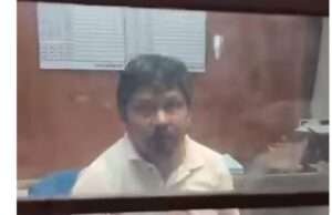 बढ़नी रेलवे स्टेशन पर टिकट काउंटर कर्मी की दबंगई का वीडियो वायरल: पहले भी लगा था छिनैती व छेड़छाड़ का आरोप