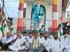 खड़गे जी के मंच के कथित शुद्धिकरण के विरोध में कांग्रेस का विरोध मार्च और सत्याग्रह