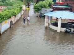 बारिश ने दिखाया नगर निगम का असली विकास, सड़कें बनीं तालाब