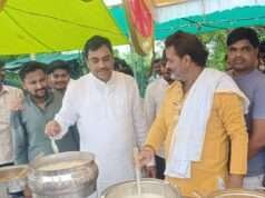 कांवड़ियों की सेवा में उमड़ा आस्था का सैलाब, विधायक ने अपने हाथों से परोसा 21 व्यंजनों का प्रसाद