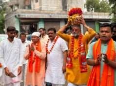 संत रविदास समरसता संकल्प अभियान के तहत निकली भव्य कलश वंदन यात्रा, पुष्पवर्षा से हुआ स्वागत