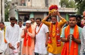 संत रविदास समरसता संकल्प अभियान के तहत निकली भव्य कलश वंदन यात्रा, पुष्पवर्षा से हुआ स्वागत
