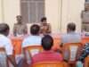 बढ़नी में पीस कमेटी की बैठक के बाद जुलूस मार्गों पर पुलिस का फ्लैग मार्च