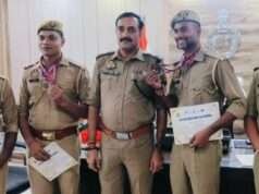 शूटिंग प्रतियोगिता में बलरामपुर पुलिस के 3 आरक्षियों ने किया उत्कृष्ट प्रदर्शन,एसपी ने किया सम्मानित